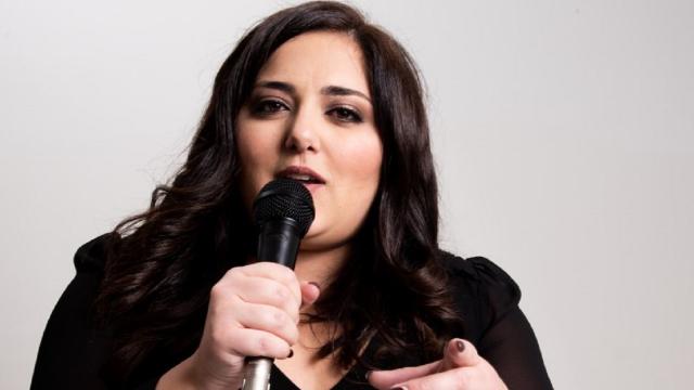 Ascoli Piceno: “Stand-AP Comedy”, al pub 'La Birretta' si esibisce Serena Bongiovanni