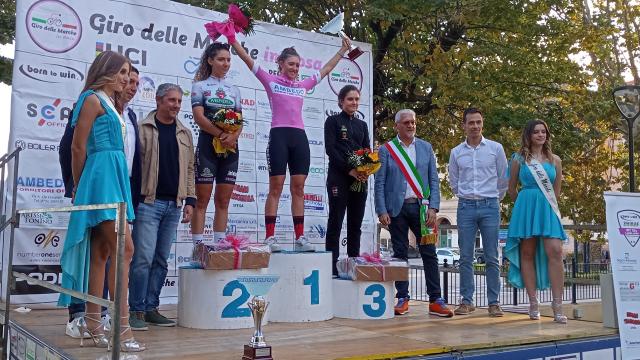 Offida pronta ad accogliere 8^Edizione 'Giro delle Marche in Rosa'. Tre compagini straniere e 150 le atlete in gara