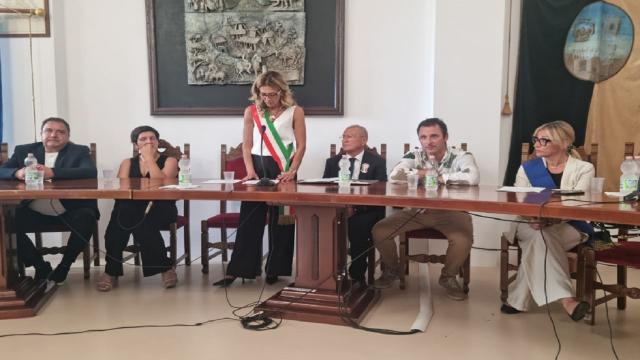 Castorano, Comune dona defibrillatore alla sezione locale del ''Club 57''
