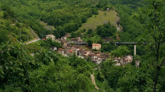 Arquata del Tronto, fondi per i cimiteri delle frazioni di Spelonga e Colle