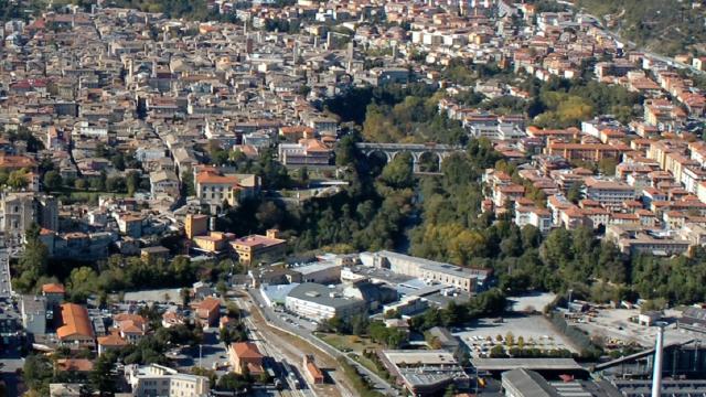 Ascoli Piceno, regolamentazione circolazione Via Porta Tufilla e Area Mulini per pulizia mura