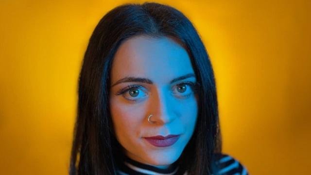 ''Torta Margherita'', nuovo singolo della cantautrice fermana La Complice