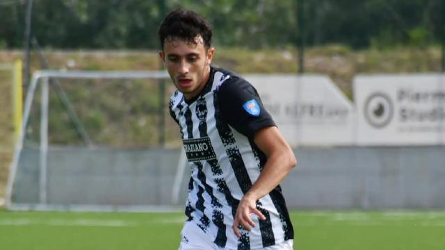 Atletico Ascoli, altra stagione in bianconero per l'esterno mancino Antoniazzi: “Ci toglieremo belle soddisfazioni”
