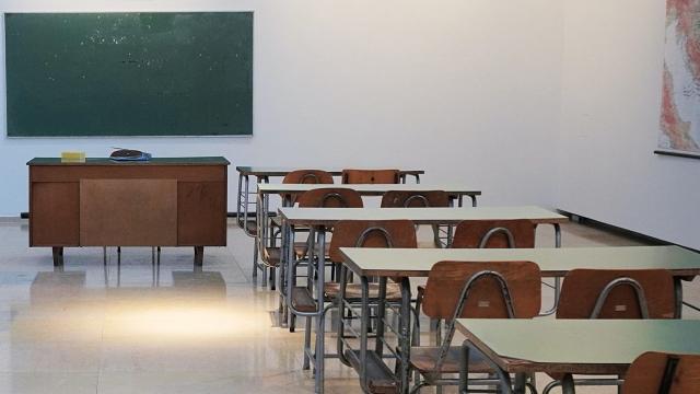 Regione Marche, nuova ordinanza per attività didattica in presenza al 50% dal 25 Gennaio