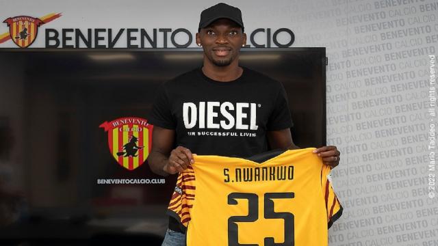 Benevento, Simy: “Ci stiamo preparando al meglio per l'Ascoli. Abbiamo bene in mente cosa dobbiamo fare”