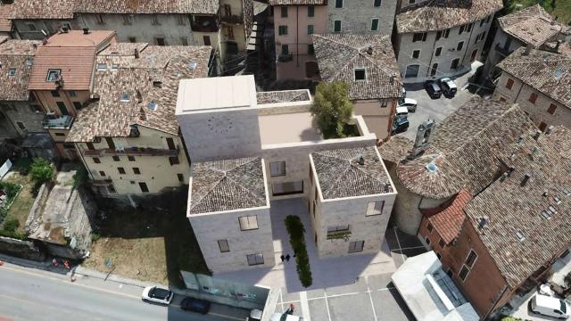Acquasanta Terme, via libera a ricostruzione Municipio. Si seguirà sagoma originaria con rivestimento in travertino