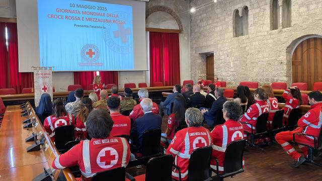 Ascoli Piceno, celebrazioni Giornata mondiale Croce Rossa. Presidente Borraccini: ''Il nostro cuore psono i volontari''