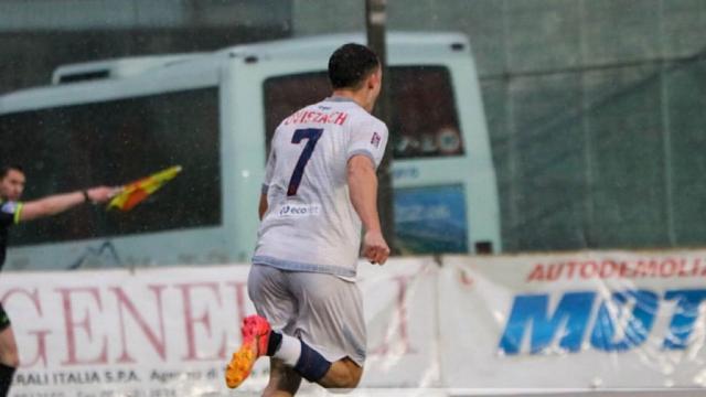 Ascoli Calcio, Oviszach saluta Crotone: “Emozioni vere, spero che un giorno nostre strade possano incrociarsi di nuovo”
