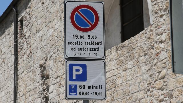 Ascoli Piceno, regolamentazione circolazione stradale per implementare offerta di sosta riservata ai residenti
