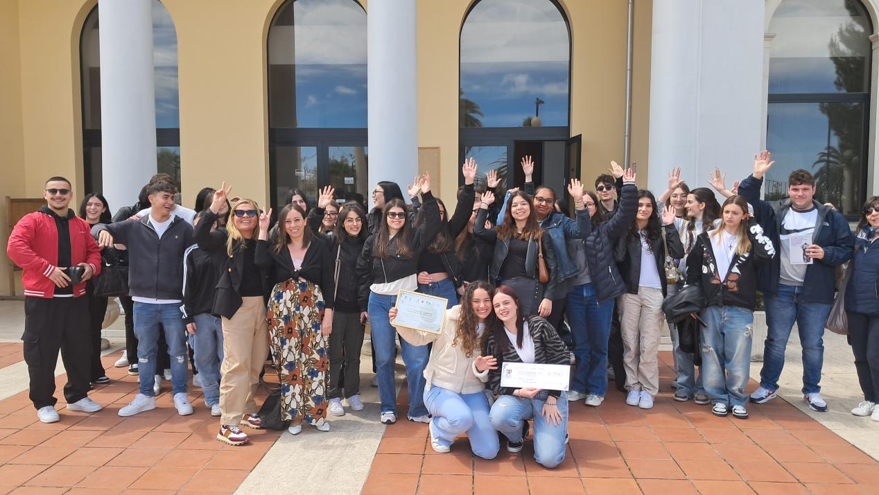 Giulianova: concorso ''Filomena Delli Castelli'', l'IIS Capriotti sul podio