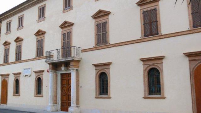 Grottammare, si torna in biblioteca con tante novità. Previsti spazi per studiare e visionare i film in sede