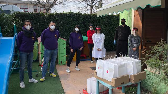 Locanda Terzo Settore ''Centimetro Zero'', 50 pasti caldi a settimana alle famiglie in difficoltà