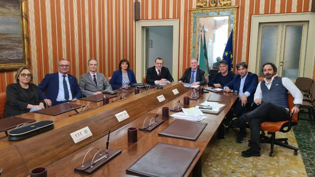 Ordine e sicurezza esercizi pubblici: sottoscritto accordo tra prefetto Ascoli e rappresentanti Confcommercio Imprese 