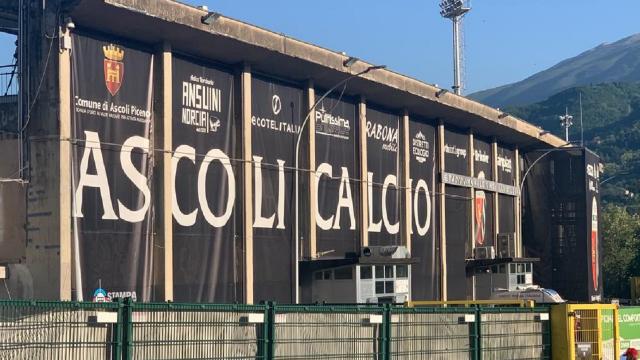 Questura Ascoli Piceno, divieto di bevande alcoliche in occasione di tutte le partite al ''Del Duca''