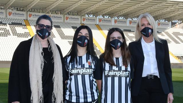 Ascoli Calcio, Fainplast Compounds diventa main sponsor de #LAROSA