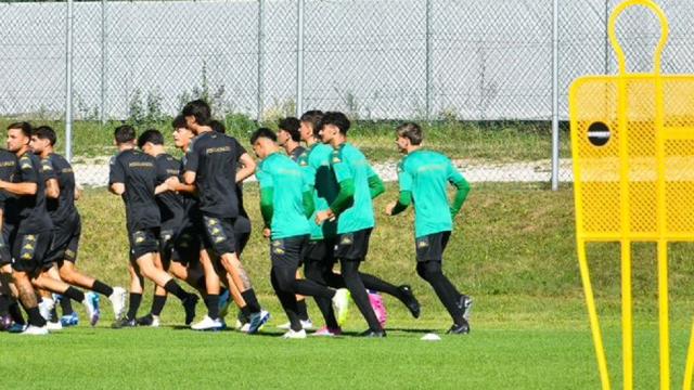 Ascoli Calcio, la situazione dei 4 portieri che stanno lavorando a Cascia con l'allenatore Clementelli