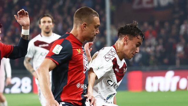 Genoa-Reggina 1-0, Coda fa volare i rossoblù e prolunga il momento nero dei calabresi