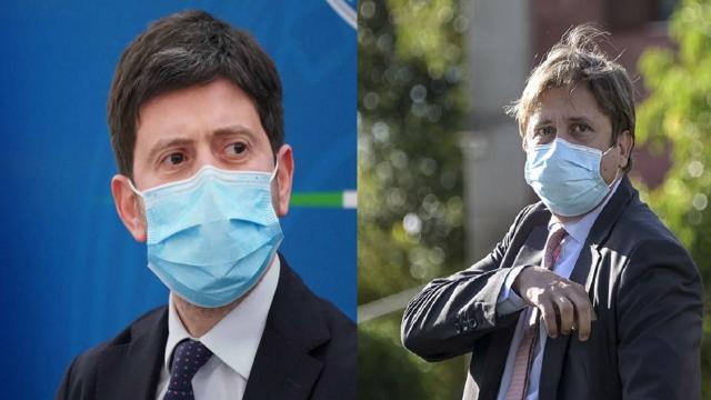 Covid, Speranza: “Via mascherine all'aperto da Luglio? Ci guiderà la scienza”. Sileri: “Errori su mix vaccinale”