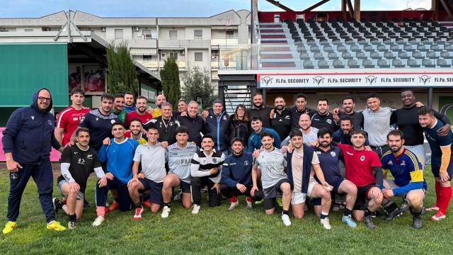 San Benedetto del Tronto, amministrazione comunale al fianco rugbisti della Fi.Fa. Security prima della sfida decisiva