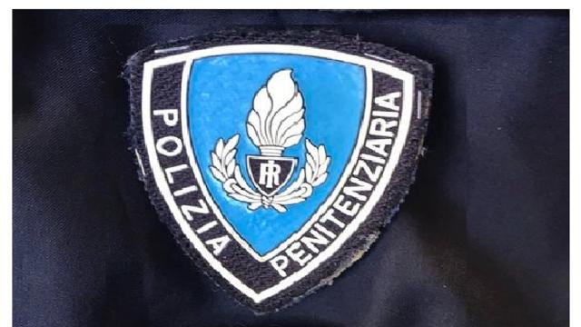 Ascoli Piceno, follia in carcere. Detenuti appiccano incendio, otto agenti in ospedale