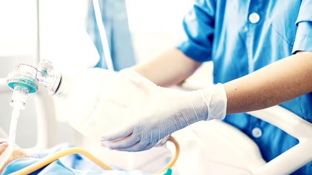 Coronavirus, Regione Marche corre ai ripari. Nuovo modulo Covid Center, raddoppio tamponi e vaccini anti-influenza