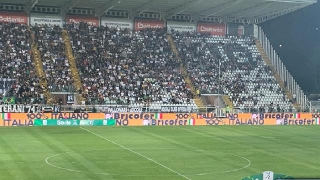 Ascoli Calcio, chiusa la campagna abbonamenti. In vendita i biglietti per la gara con la Spal