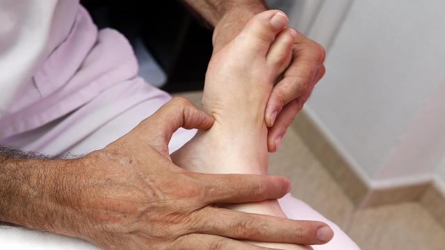 Quando il corpo parla dai piedi: un nuovo lavoro, una nuova vita grazie alla riflessologia