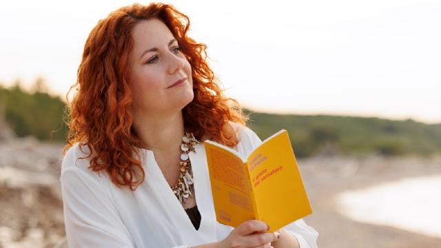 ''Il giallo del semaforo'', in libreria la nuova raccolta poetica di Valeria Di Felice