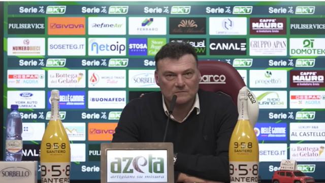 Reggina-Benevento 2-2, voci Taibi (“Var sempre contro, non possiamo accettarlo”) e Cannavaro (“Cambi fanno differenza”)