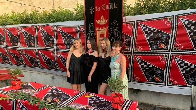 Quintana di Ascoli, Valeria e Valentina sono le dame scelte da Porta Tufilla: bellezza e fascino per i rossoneri