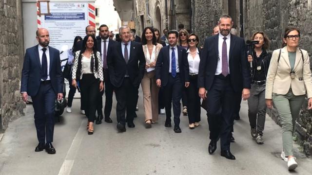 Ascoli Piceno, il ministro Tajani in città per lanciare Forza Italia: ''Fioravanti vincerà con ampio distacco''