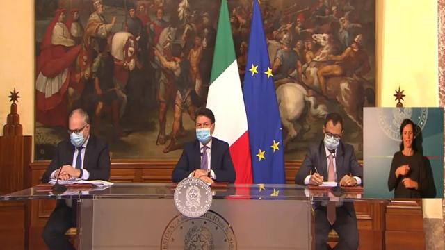 Coronavirus, Conte presenta Decreto Ristori: ''I soldi arriveranno entro il 15 Novembre''