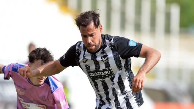 Atletico Ascoli, confermato bomber Maio: “Questa è una società in netta crescita che guarda sempre avanti”