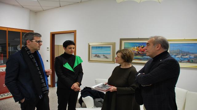 San Benedetto del Tronto, Vittorio Camaiani dona al Comune una sua creazione