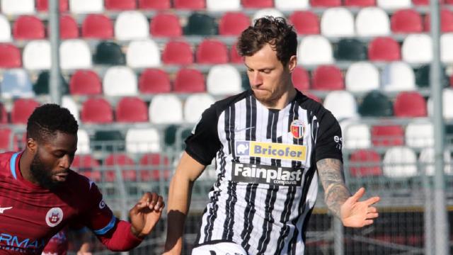 Ascoli Calcio, è addio anche con Buchel. Risolto contratto del 32enne centrocampista: “E' stato un viaggio bellissimo”