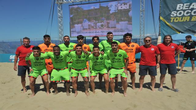 Beach soccer Serie A, l'Happy Car Samb trova una grande vittoria contro Napoli 