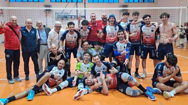 Riviera Samb Volley festeggia il passaggio del turno di entrambe le prime squadre di Serie C