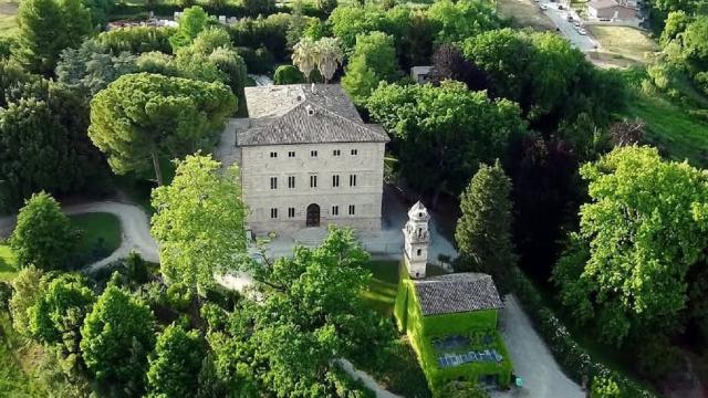 Castel di Lama, evento multidisciplinare di yoga e taijiquan/qigong al Borgo Storico Seghetti Panichi