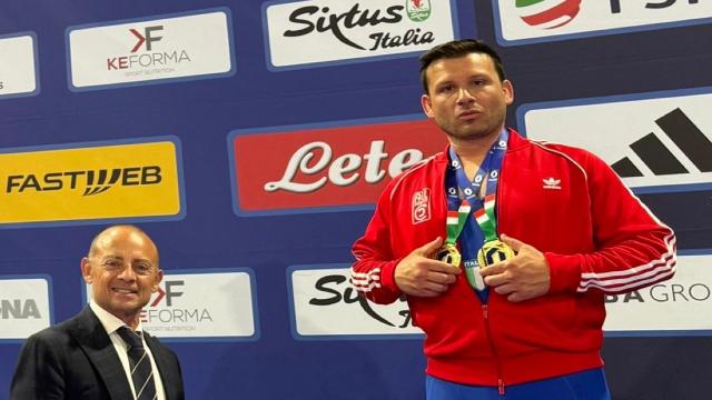 Ascoli Piceno, l'imprenditore Giuseppe Barboni è campione d'Italia. Il lottatore conquista un doppio oro nei 100kg