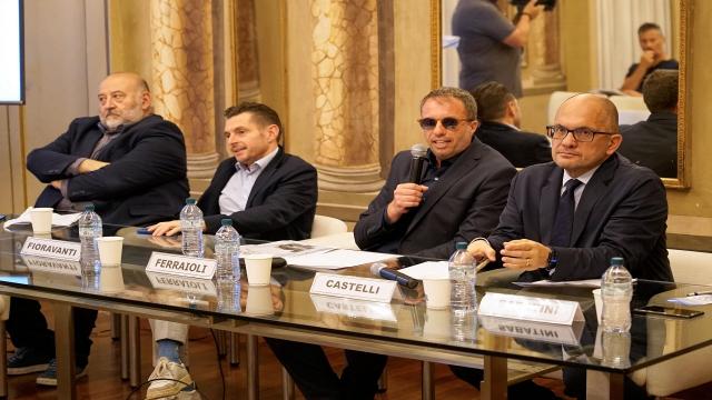 20 milioni contro la deindustrializzazione dell’area del Piceno. Castelli: “Attenzione particolare da parte del Governo”