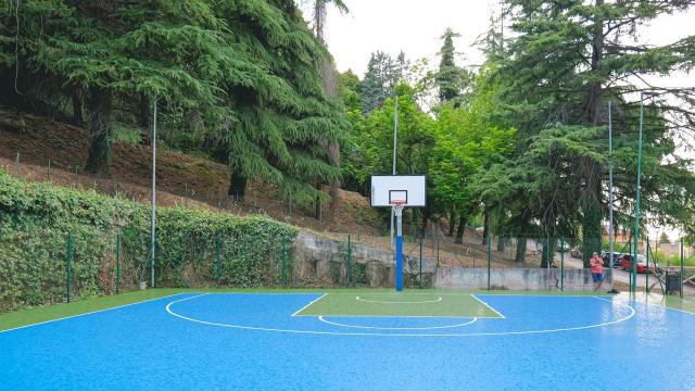 Ascoli Piceno, riqualificato il campo sportivo delle Tofare in via Sassari. Un nuovo impianto a servizio della comunità 