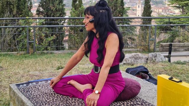 Ascoli Piceno, lezioni gratuite di yoga con Eugenia Brega al Parco dell’Annunziata