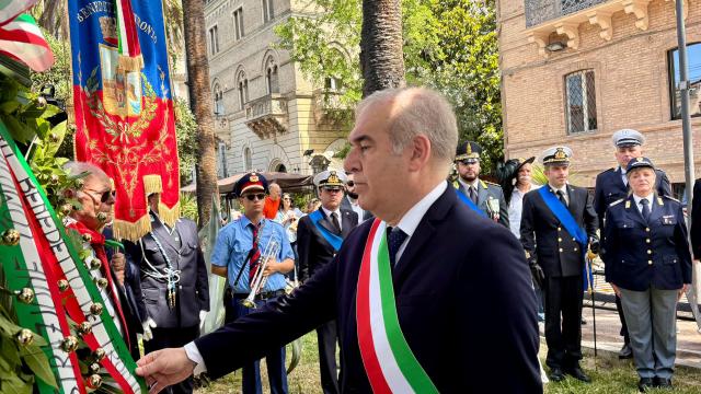 San Benedetto del Tronto celebra Festa della Repubblica. A Montefiore donata Costituzione ai neodiciottenni