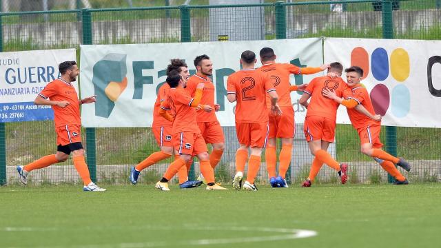 Atletico Ascoli, col Grottammare finisce 1-1. Non basta il gol in avvio di Raffaello