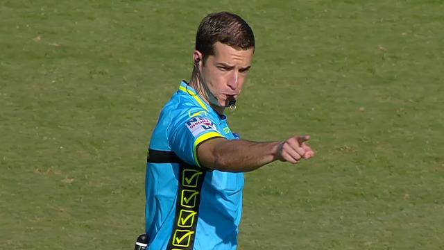 Venezia-Ascoli, arbitra Ayroldi. Tanti rigori e polemiche negli ultimi precedenti con il Picchio