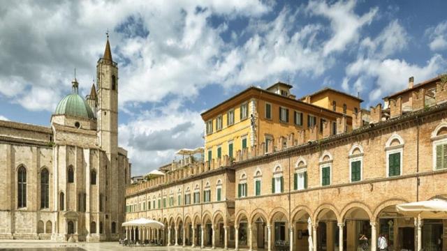 Ascoli Piceno, al Teatro Filarmonici incontro 'La città metro-montana: dal sisma alla rinascita dell'Appennino centrale'