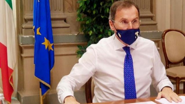 Boccia: “Con 600/700 morti al giorno è fuori luogo parlare di cenoni, molti italiani non ci saranno a Natale”