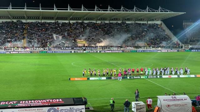 Precedenti Ascoli-Pescara: nel 2019 gioia bianconera con Ninkovic e Ciciretti poi colpo gobbo del Delfino