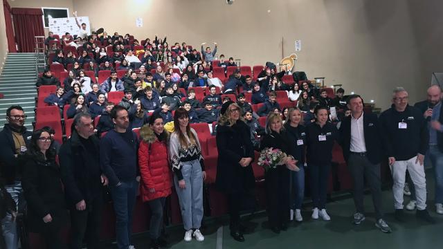 Monteprandone: ragazzi di oggi, donatori di domani. La splendida mattinata dell'Avis per gli studenti delle medie