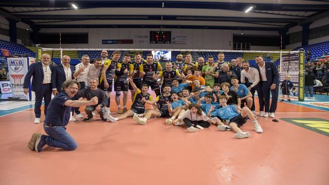 Playoff SuperLega Volley: la sorpresa è dolcissima nell’uovo di Pasqua della Yuasa Battery Grottazzolina